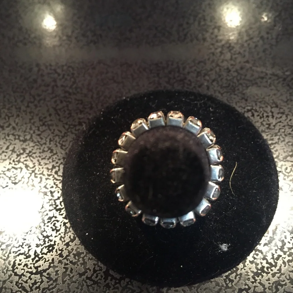 Stretch fashion ring